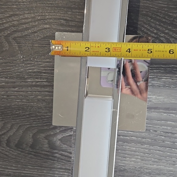 Modern Silver and White Wall Light Fixture LED Light - Picture 6 of 7